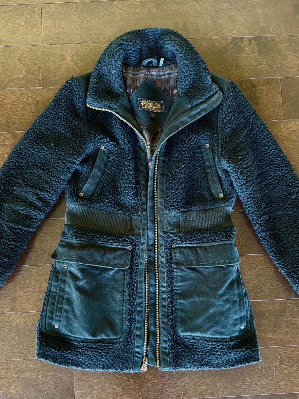 Pendleton Sherpa Jacket - Women's XS